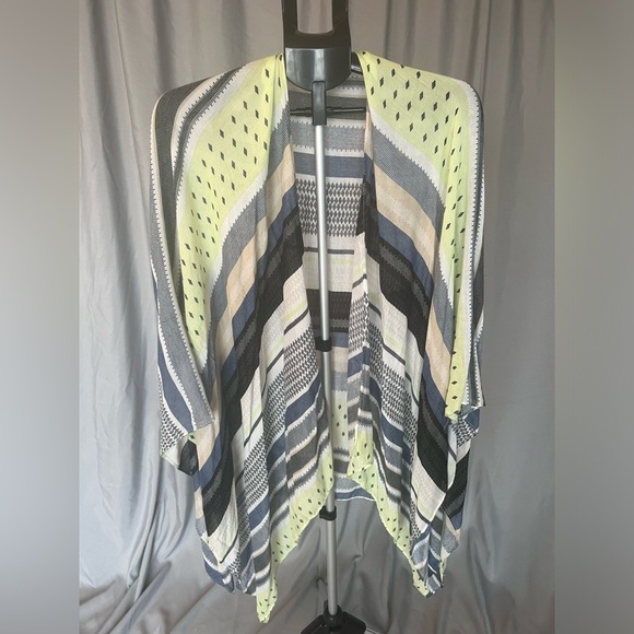 Other - Chic Striped Open-Front kimono